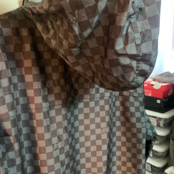 Authentic Luis Vuitton windbreaker - Picture 4 of 6